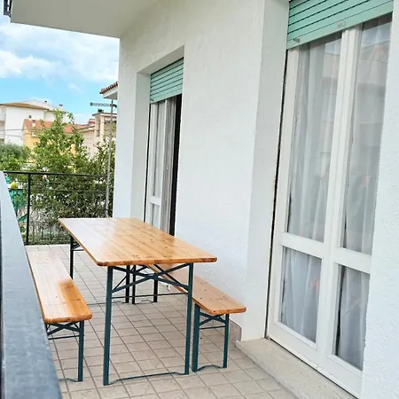 M435 - Marcelli, Ampio Trilocale A Due Passi Dal Mare Apartment